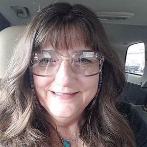 Meet your Posher, Charlenea